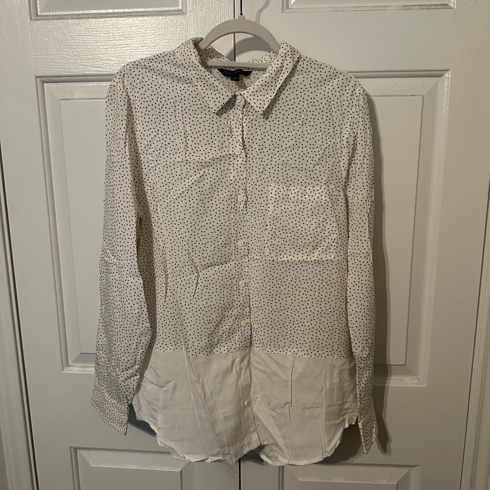 Banana Republic Women's White Button Down Shirt with Black Dots